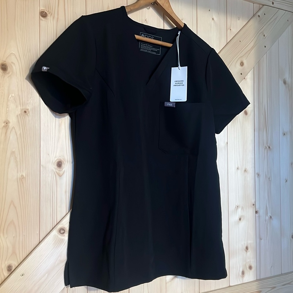 Figs scrub top NWT size medium black Catarina slim